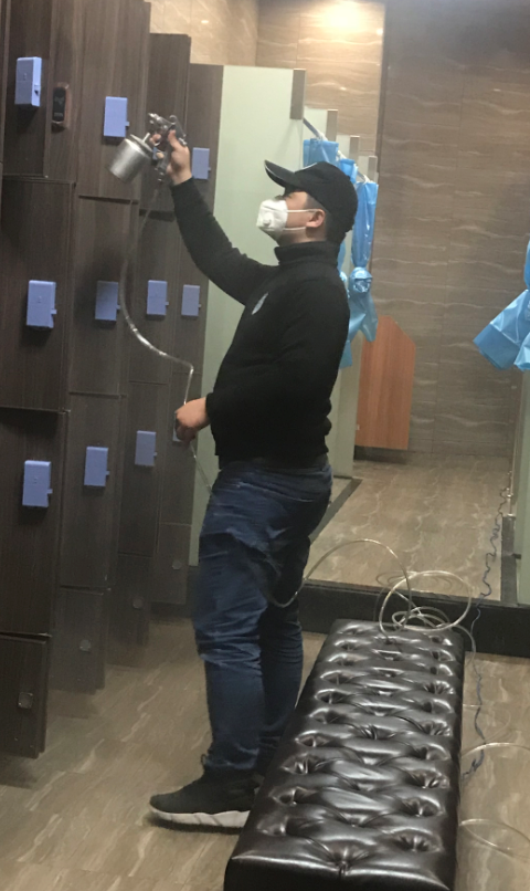 浴室换衣柜全方位喷涂施工
