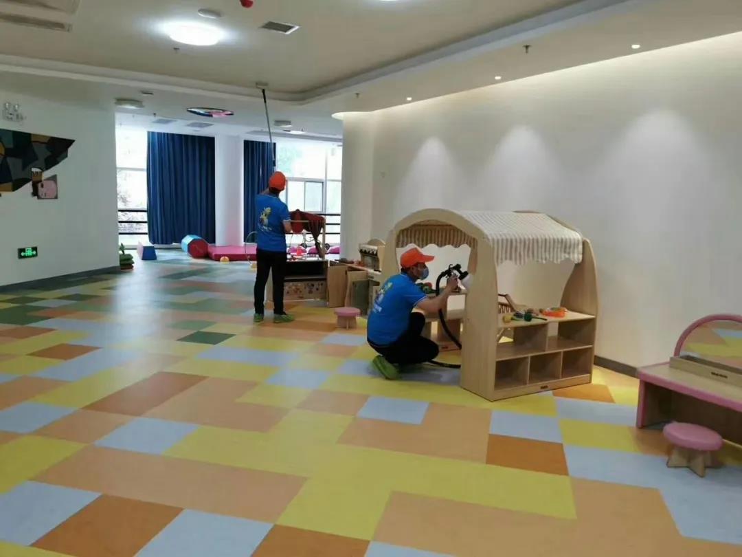 孩子桌椅玩具精细化施工治理